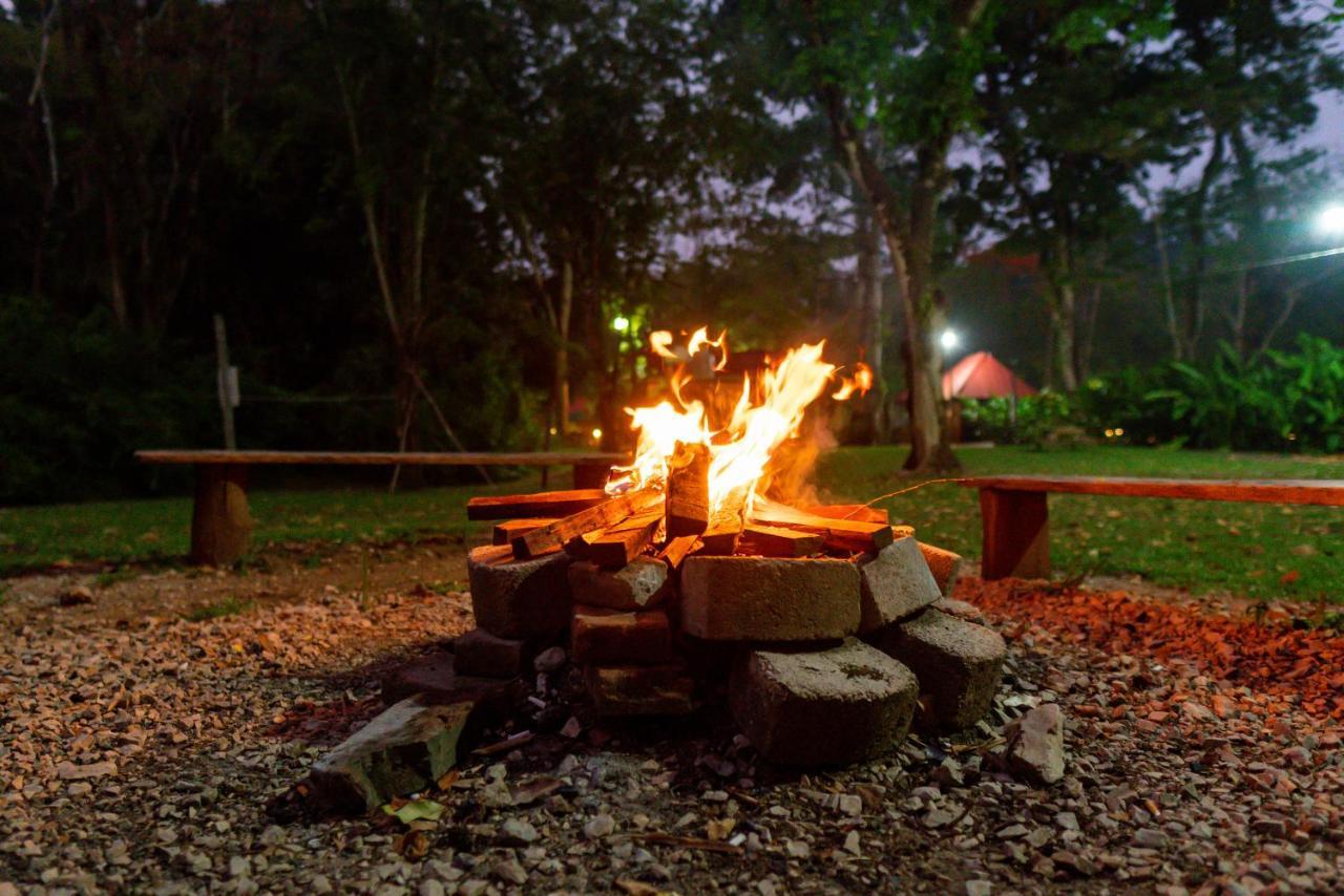 Cabanas Kin Balam Palenque Hotell Exteriör bild